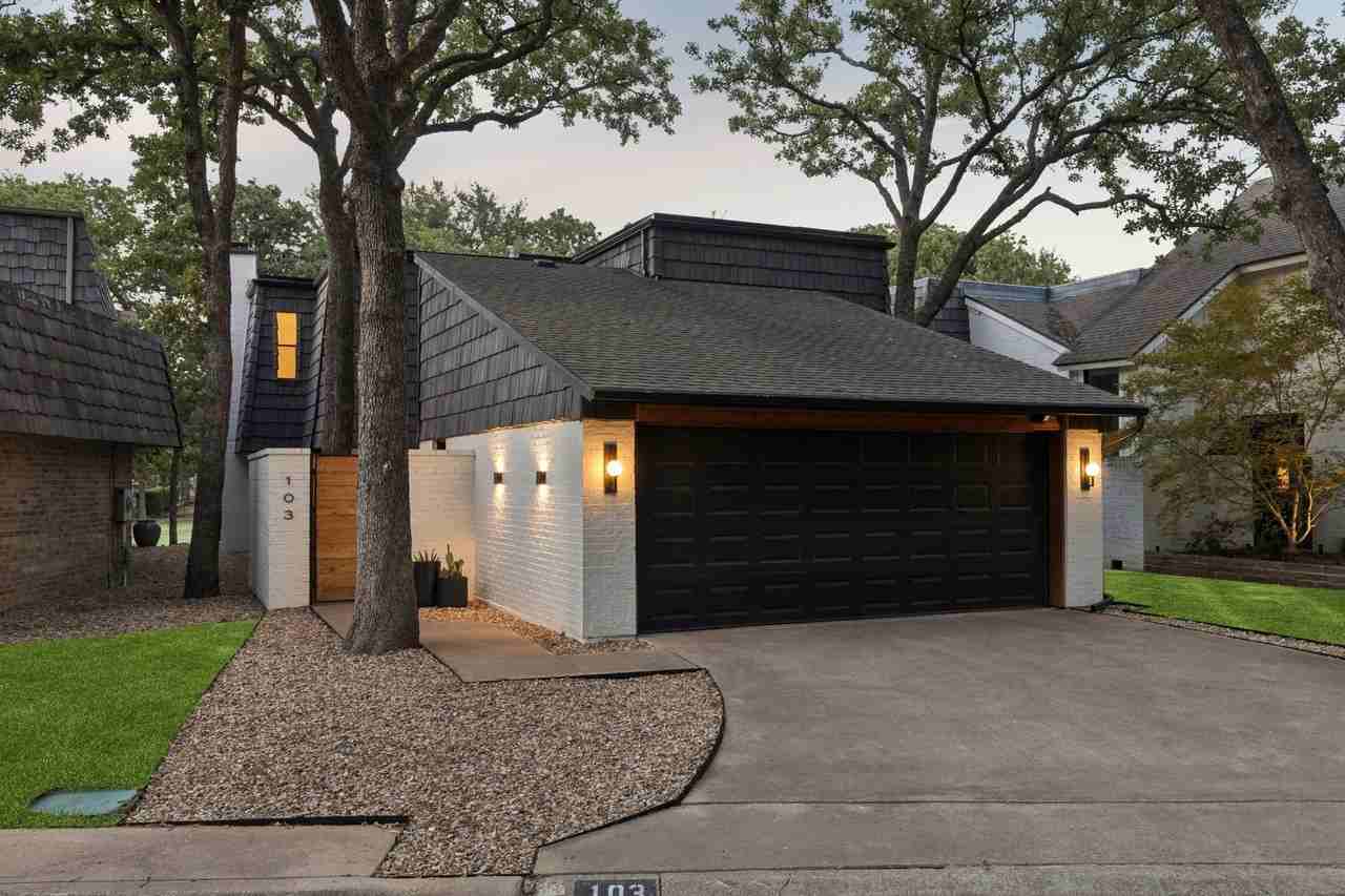 103 Fairway Village Dr - Photo 2 of 38