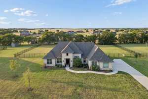 featured image of 330 Waterview Dr