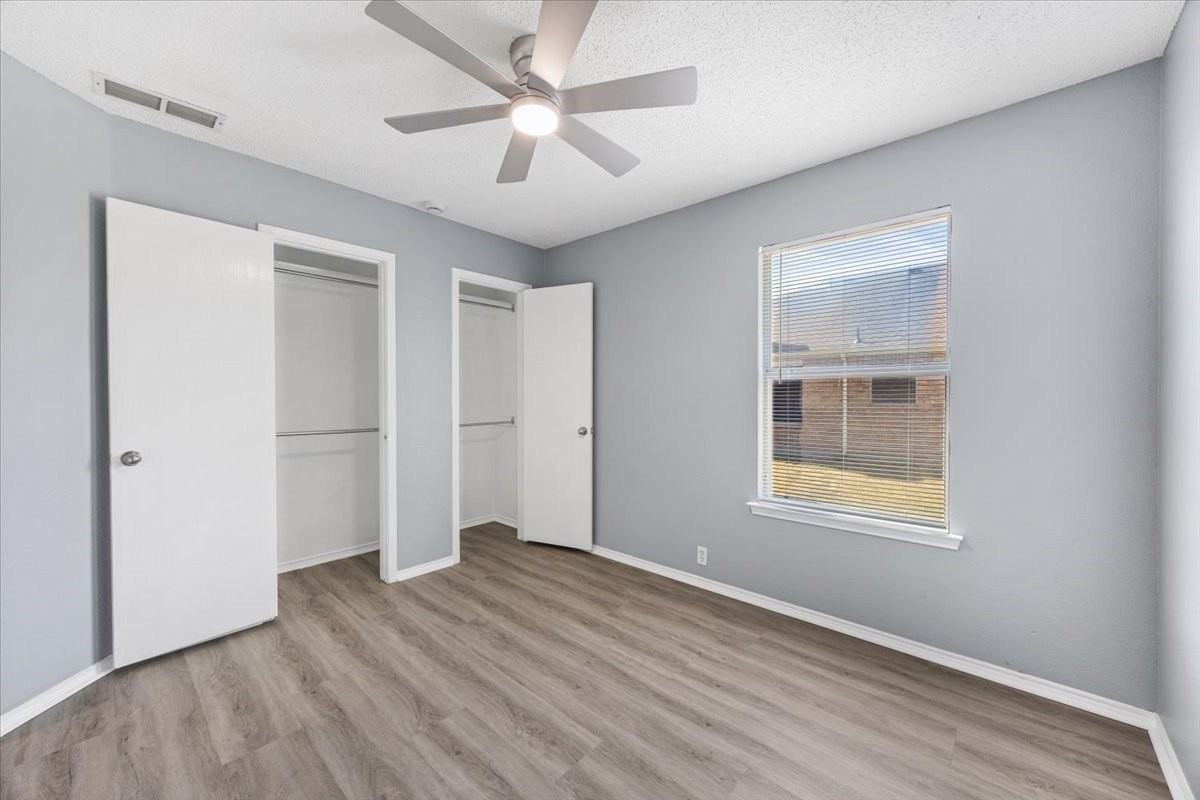 1506 Waters Edge Dr - Photo 5 of 26