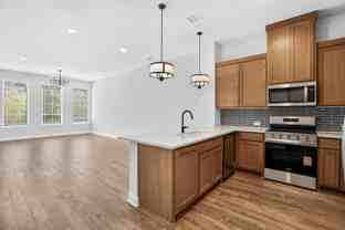 2512 Campden Mews - Photo 1 of 1