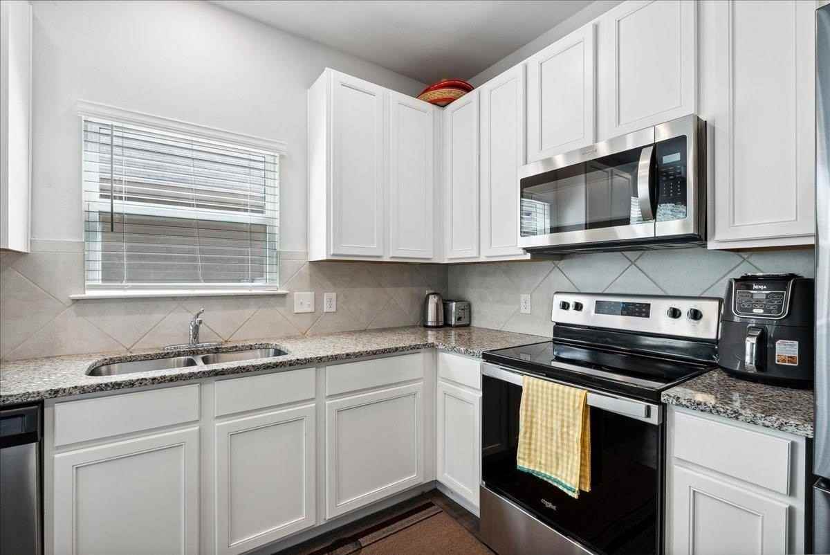 8357 Horned Maple Trl - Photo 6 of 24
