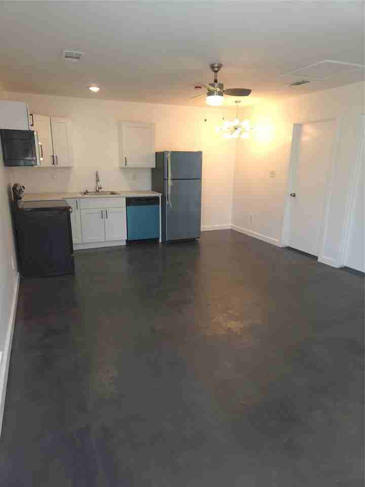 1135 Holly Glen Cir #A - Photo 5 of 18