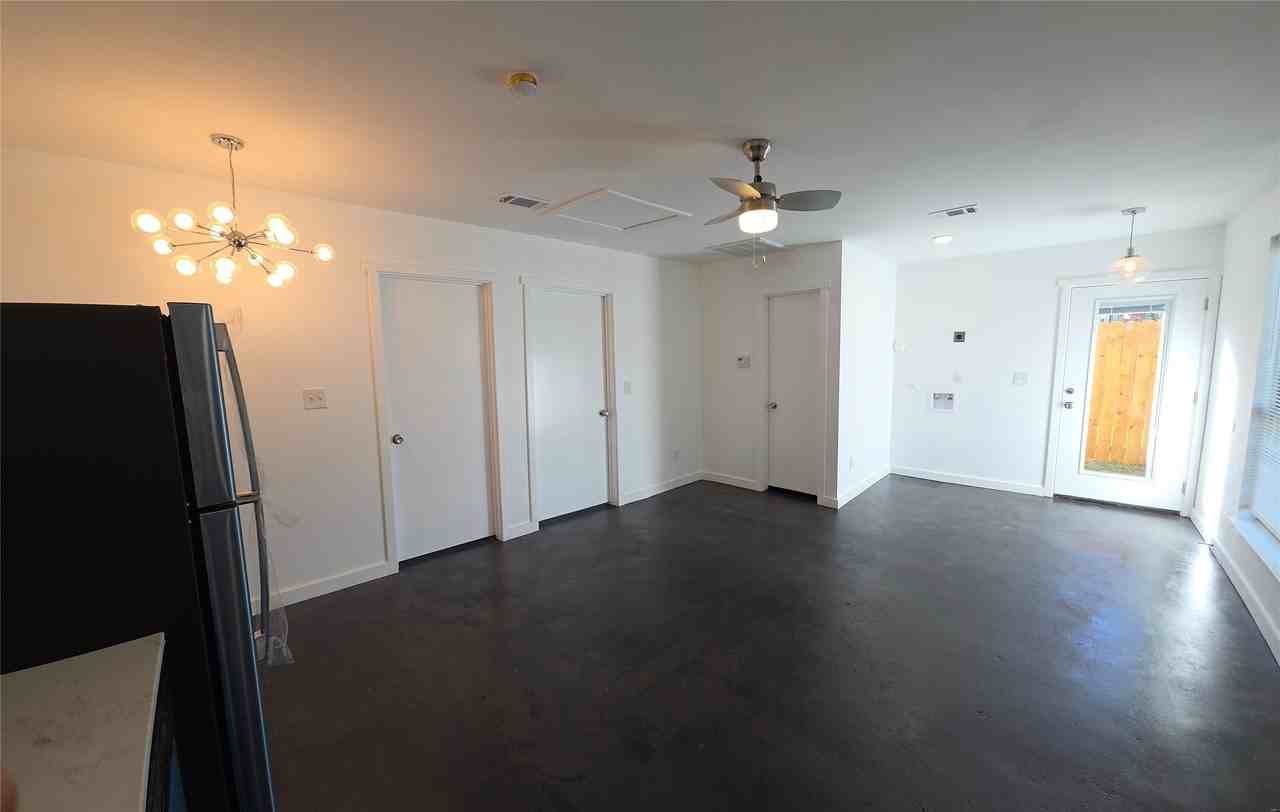 1135 Holly Glen Cir #A - Photo 7 of 18