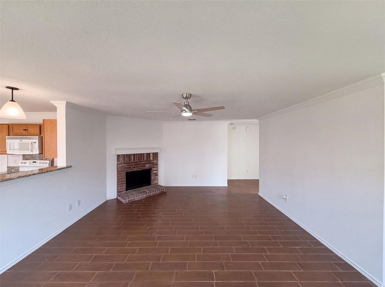 6200 St James Pl - Photo 2 of 14