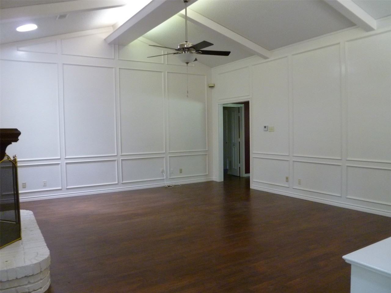 6916 Delmeta Dr - Photo 5 of 38