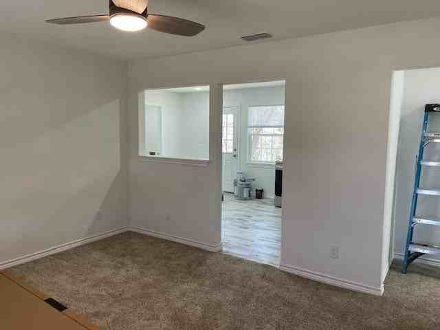 1321 S Crockett Dr - Photo 3 of 12