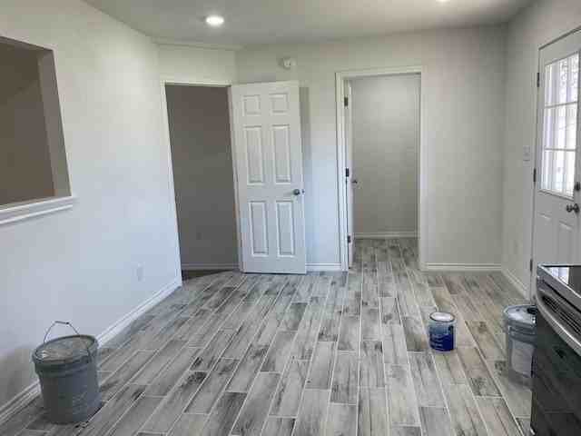 1321 S Crockett Dr - Photo 5 of 12