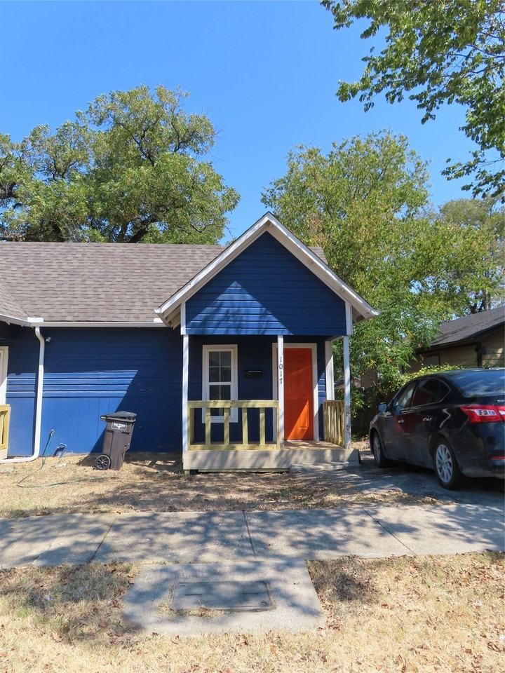 1017 E Cannon St - Photo 2 of 7