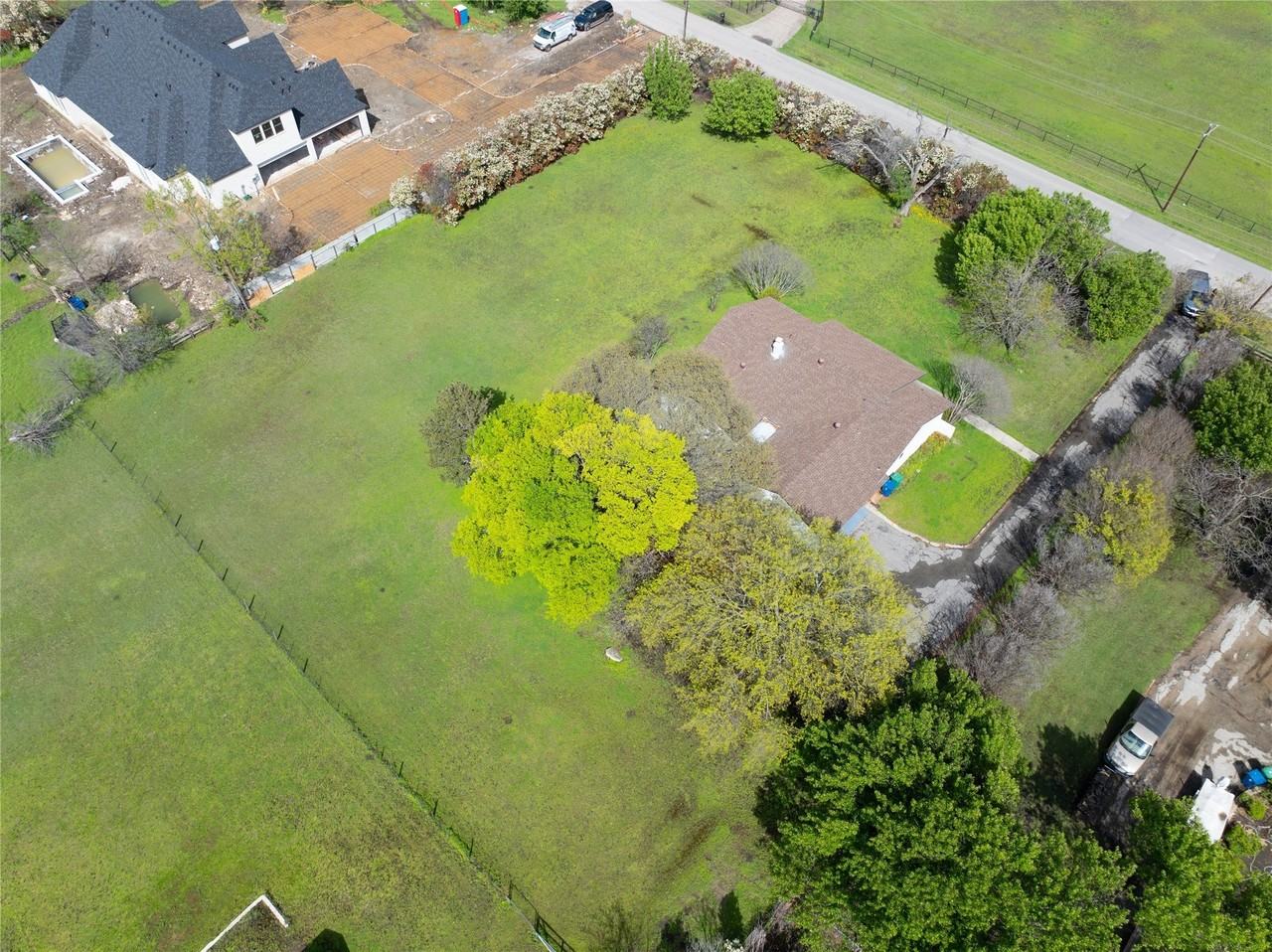 3903 Dublin Rd - Photo 4 of 33