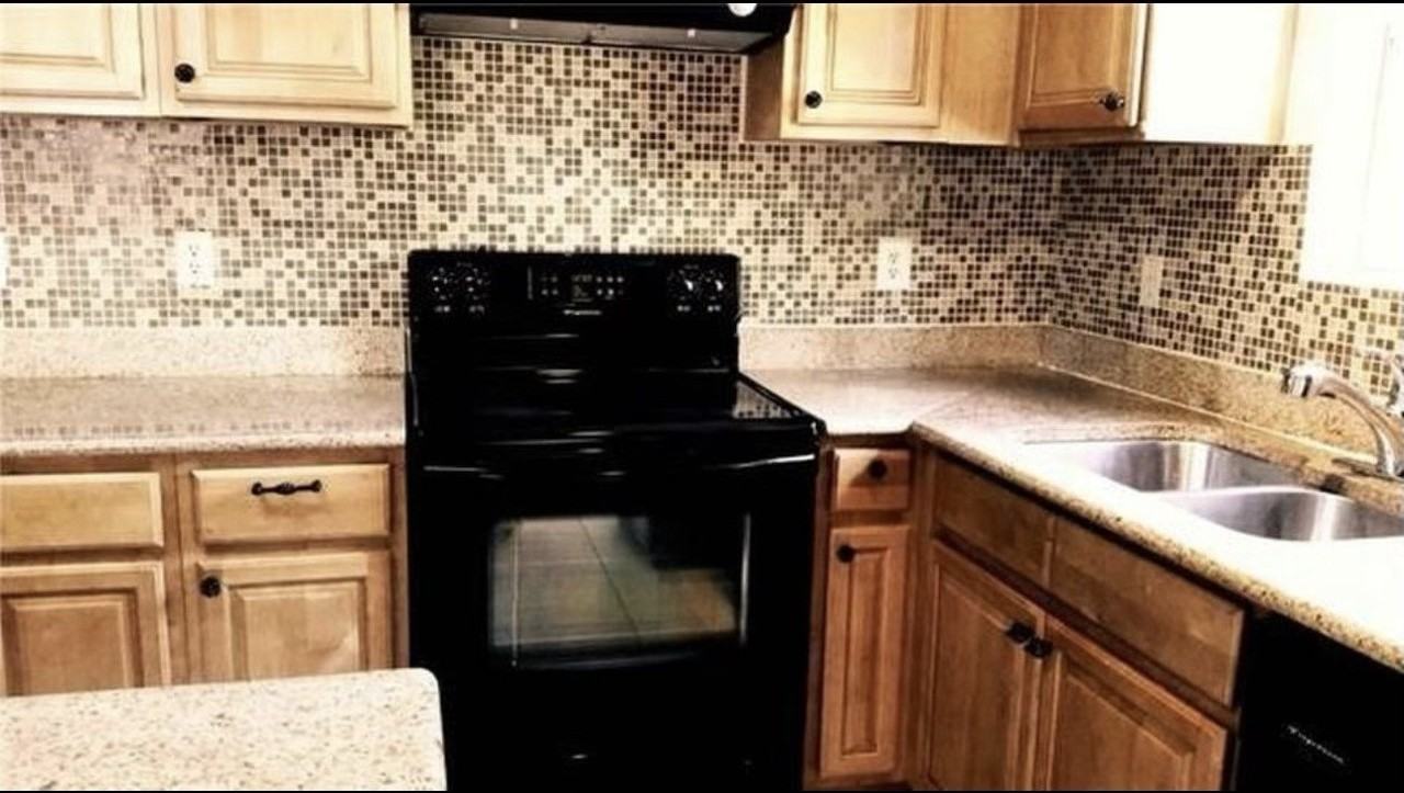 3713 Pearl Trl - Photo 3 of 7