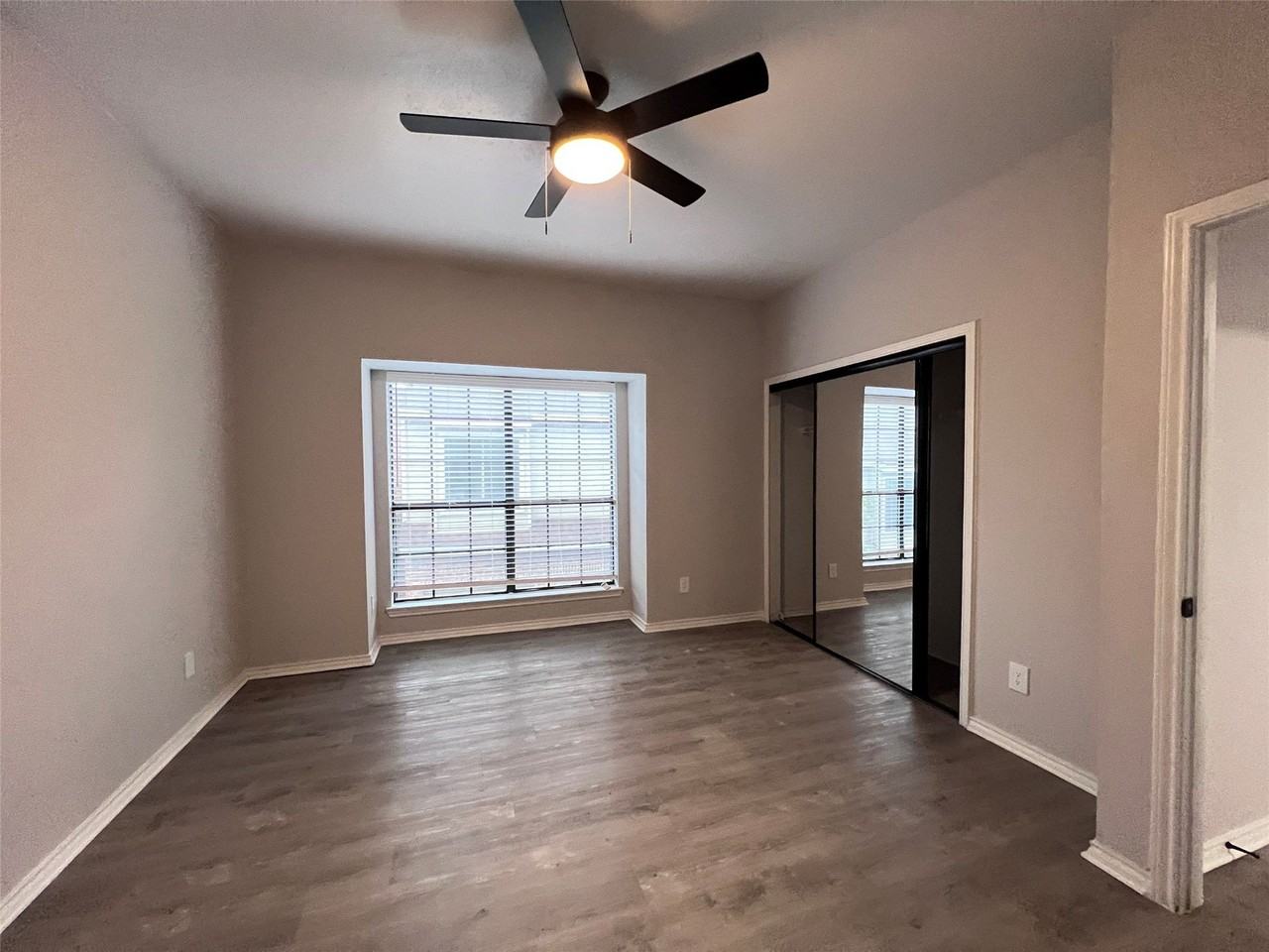 5619 Preston Oaks Rd #705 - Photo 5 of 7