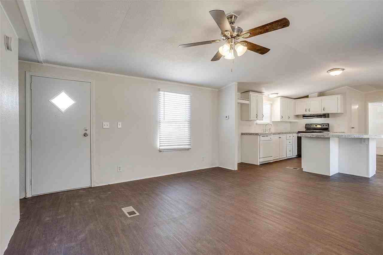 3116 Hilltop Rd - Photo 3 of 18