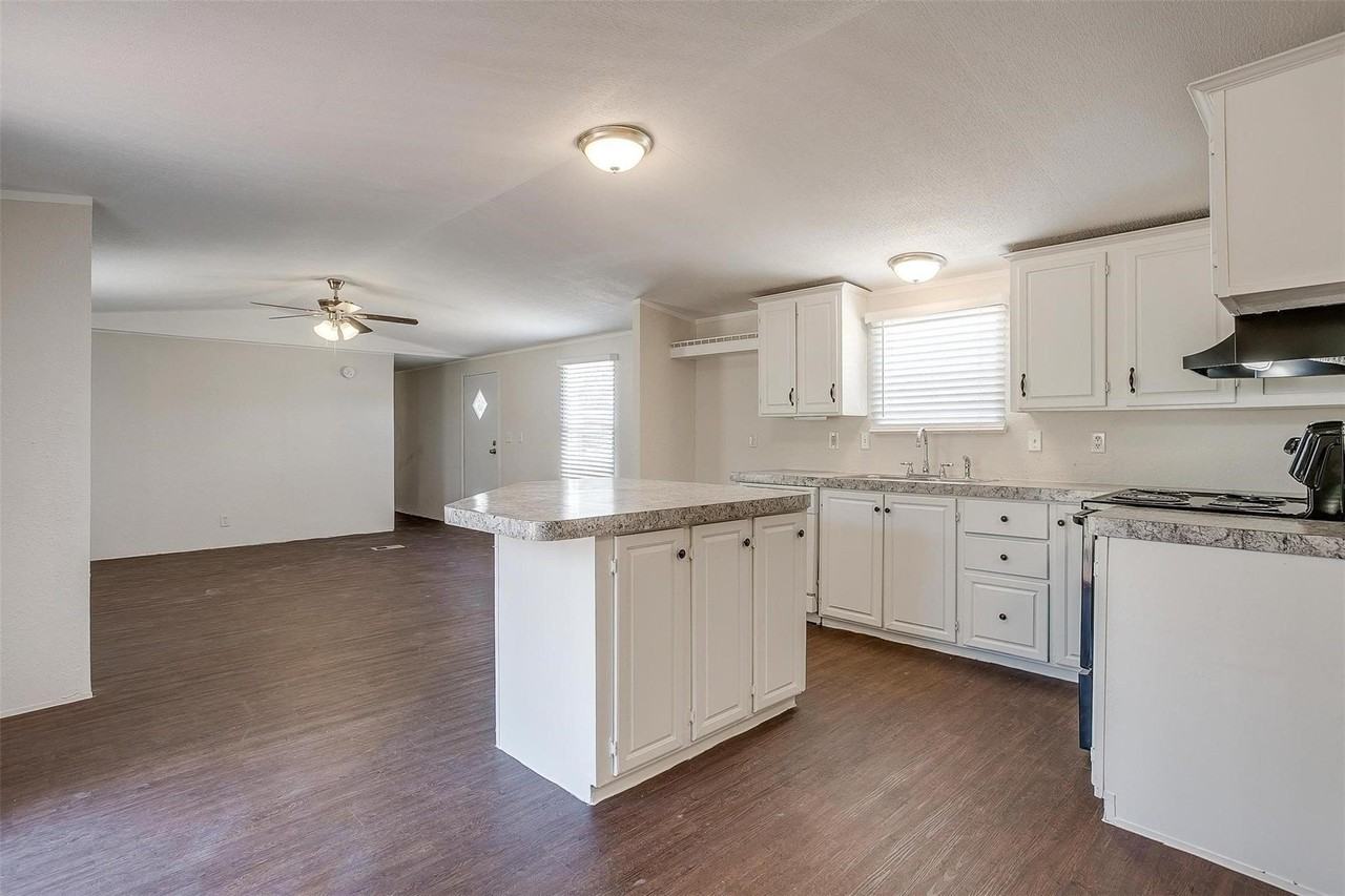 3116 Hilltop Rd - Photo 6 of 18