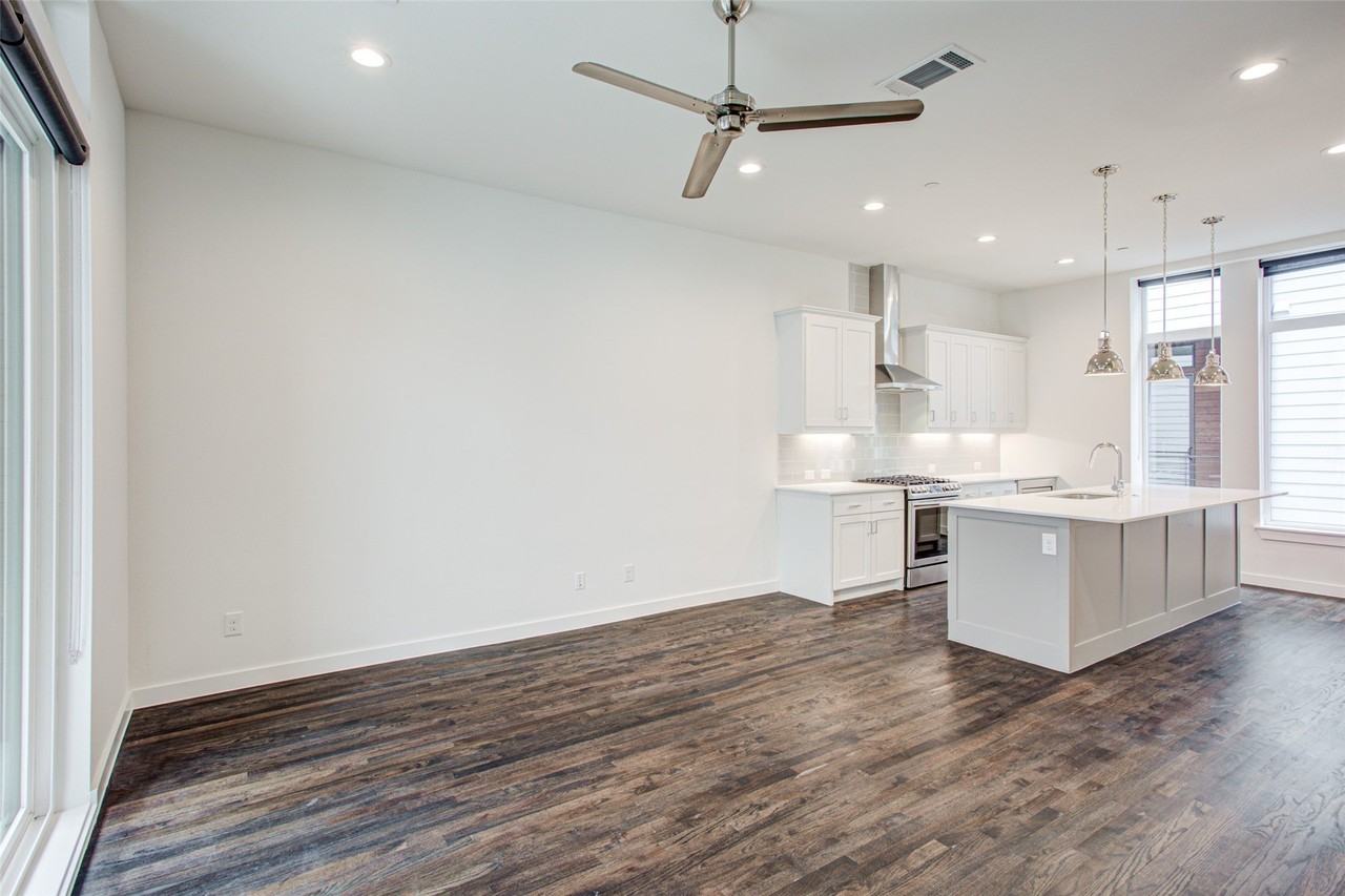 2190 Bennett Ave #302 - Photo 7 of 25