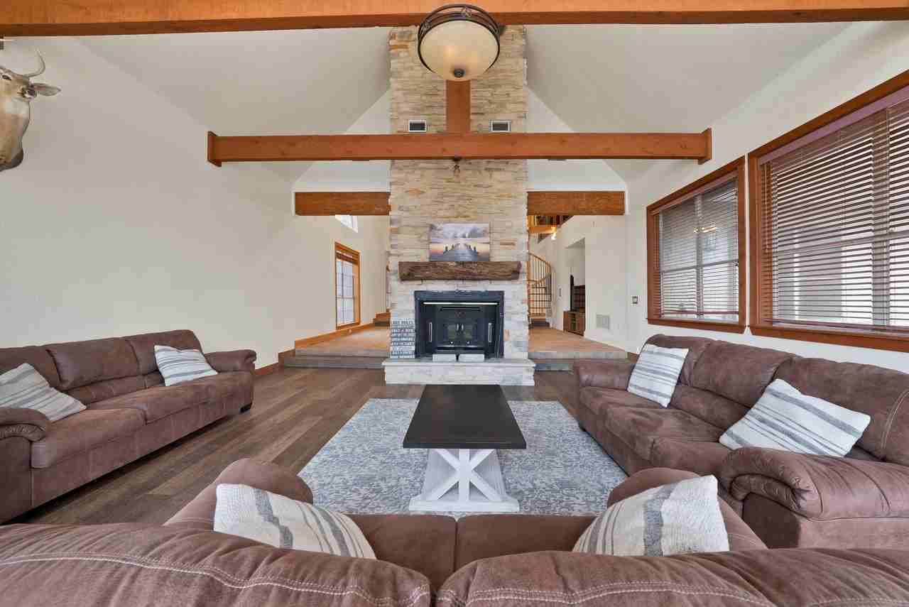 9580 Brockrim Ln - Photo 6 of 31