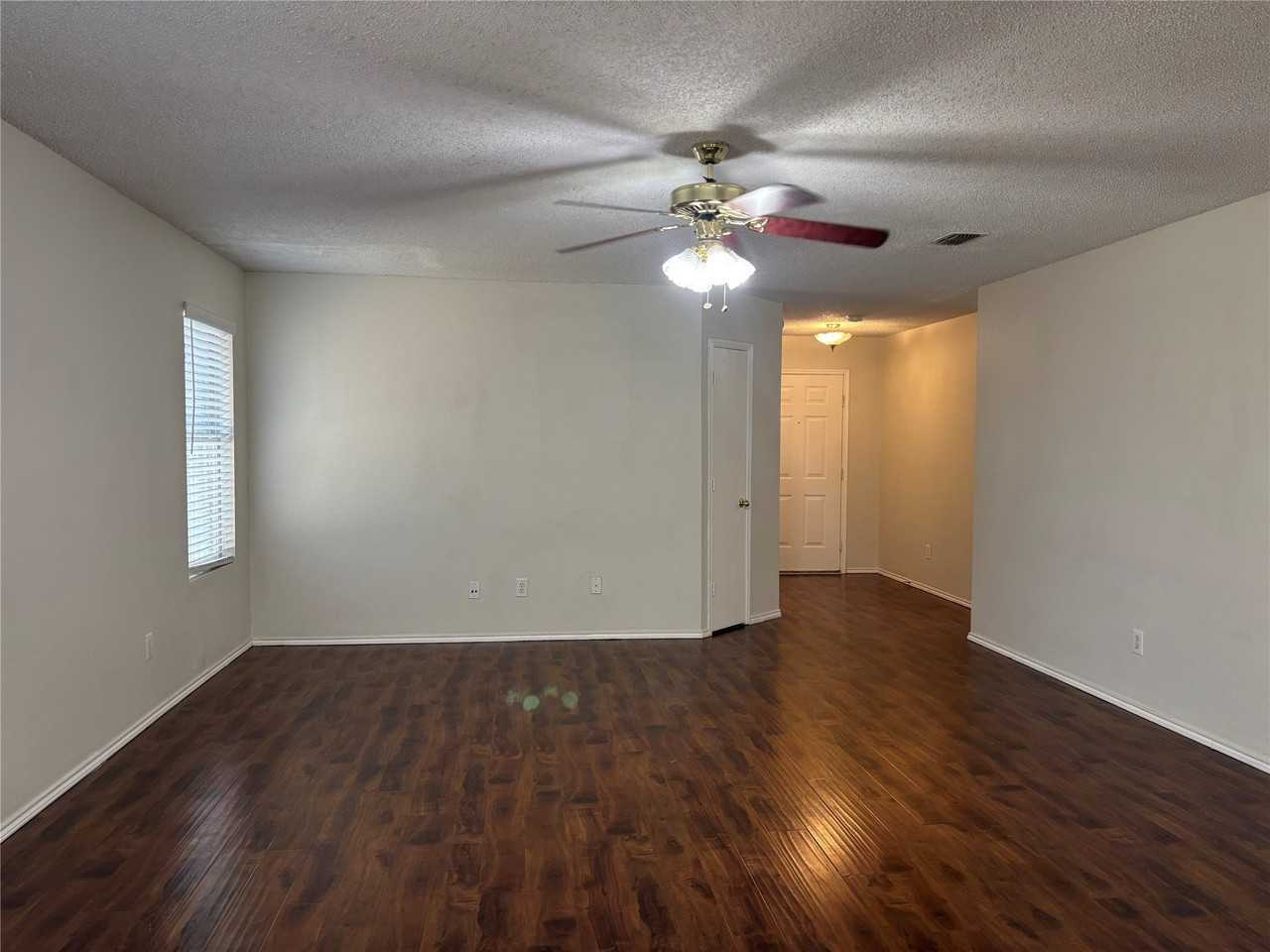 2503 Cherry Dr - Photo 5 of 20