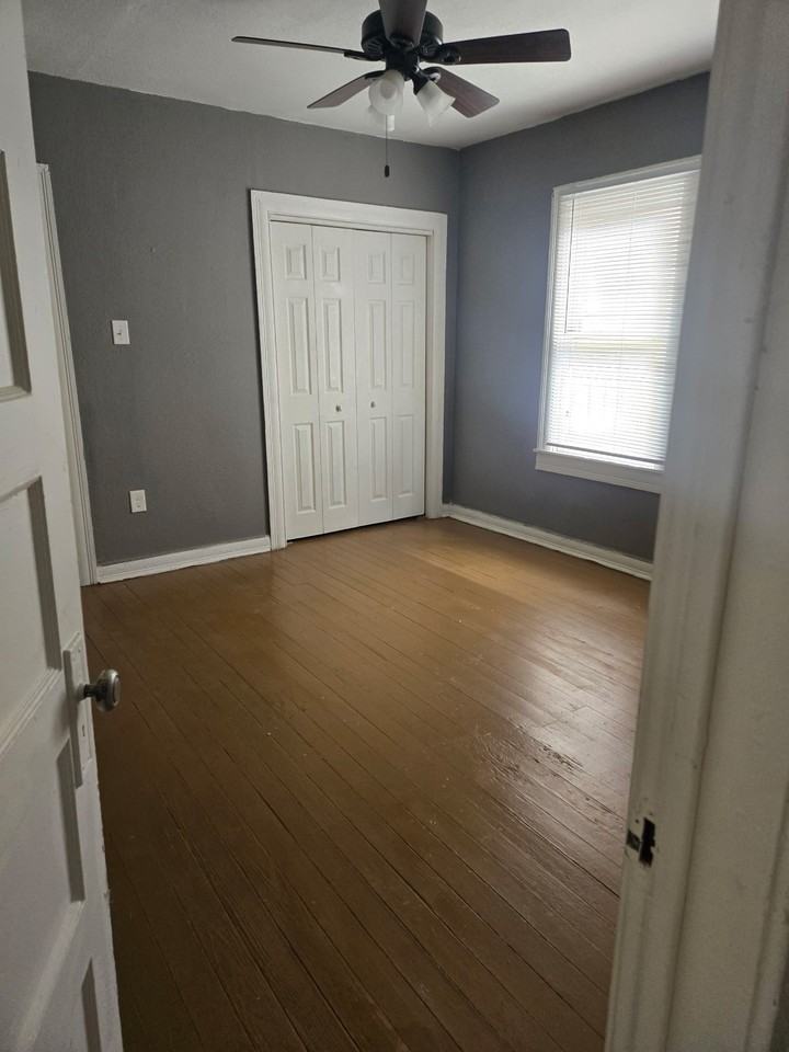 3922 Wilder St - Photo 4 of 8
