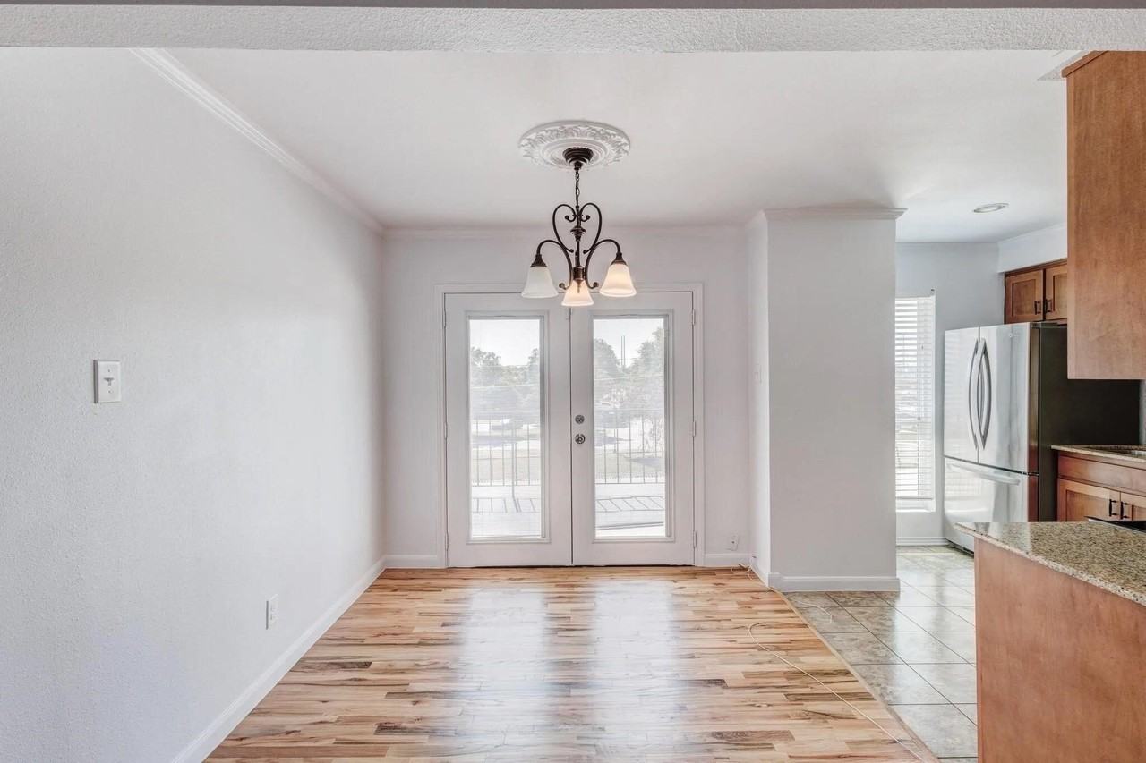 4658 Matilda St - Photo 2 of 13