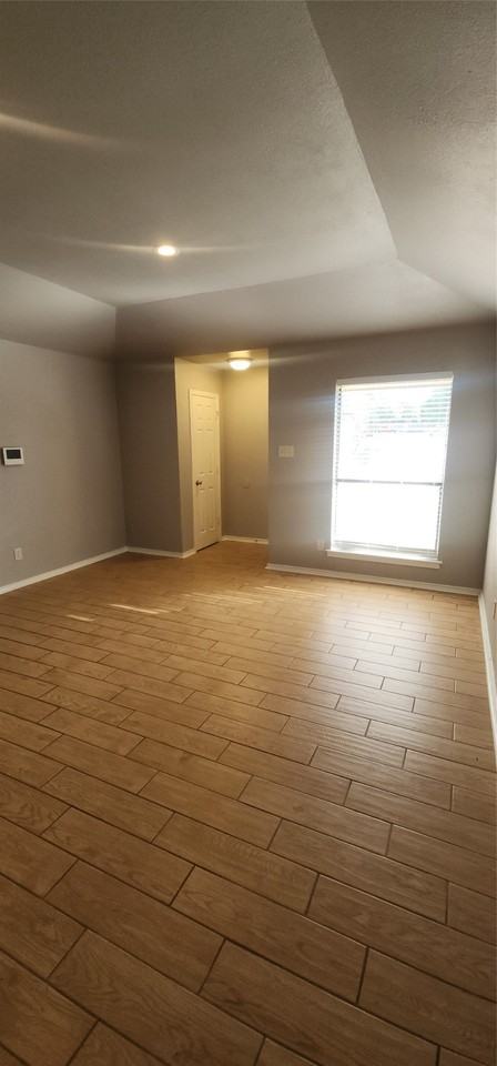 6721 Loma Vista Dr - Photo 4 of 30