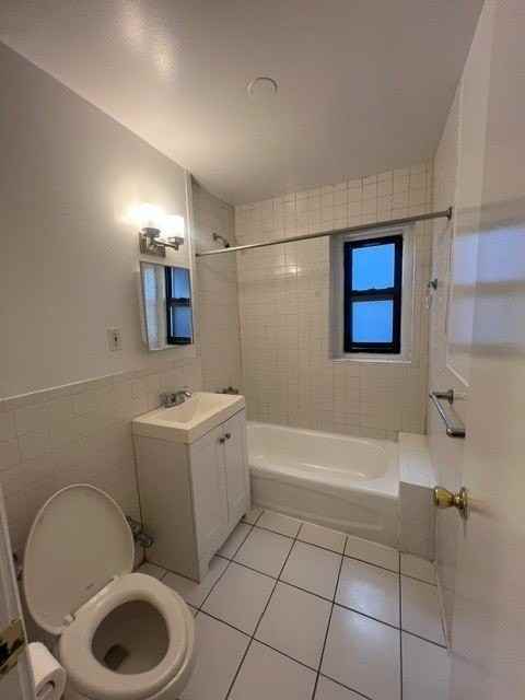 42 Barker Ave #1H - Photo 5 of 6