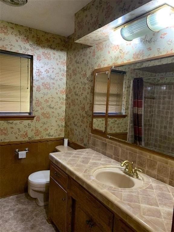 7709 S Country Club Dr - Photo 6 of 8