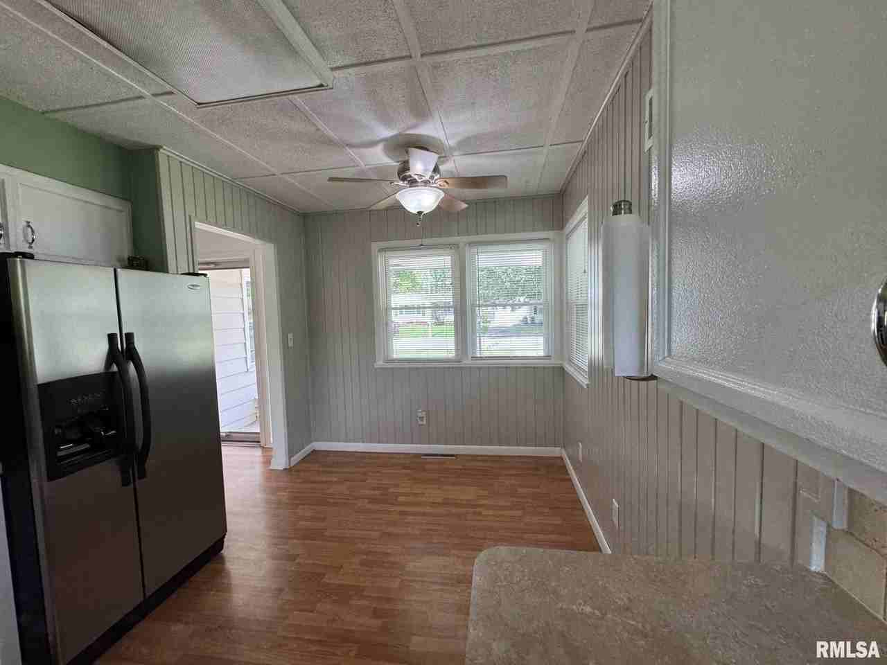 1924 Pickett St - Photo 4 of 21