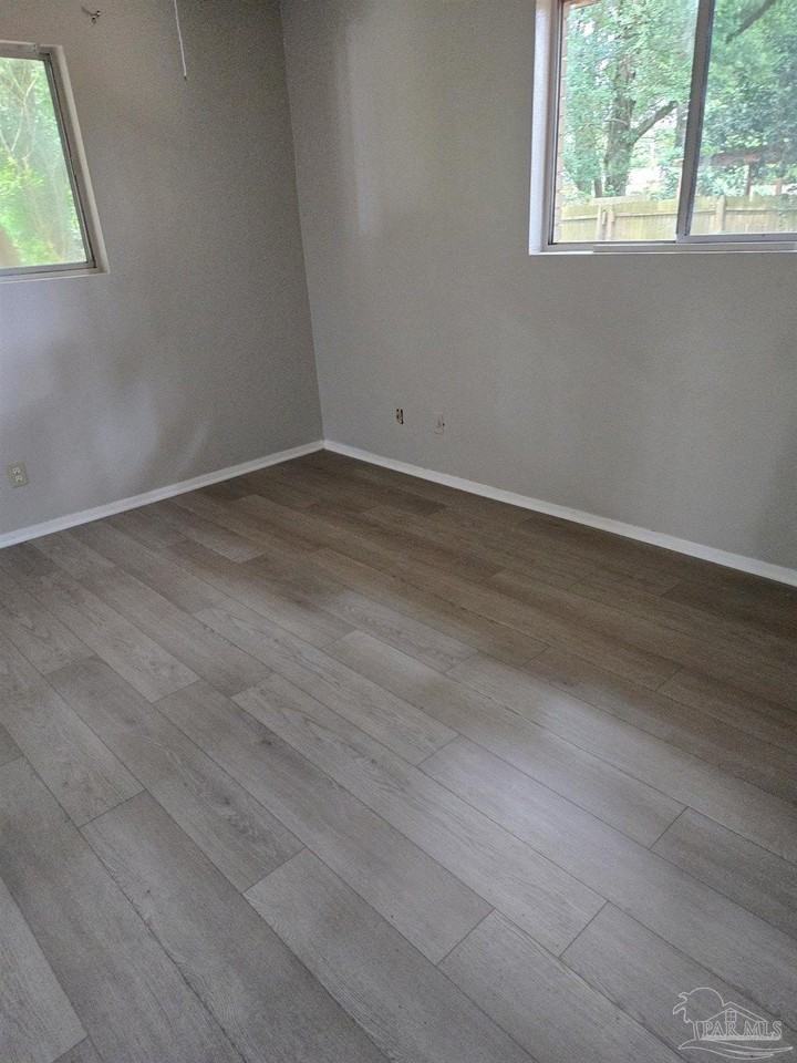 5808 Saint Benedict Ave - Photo 6 of 9