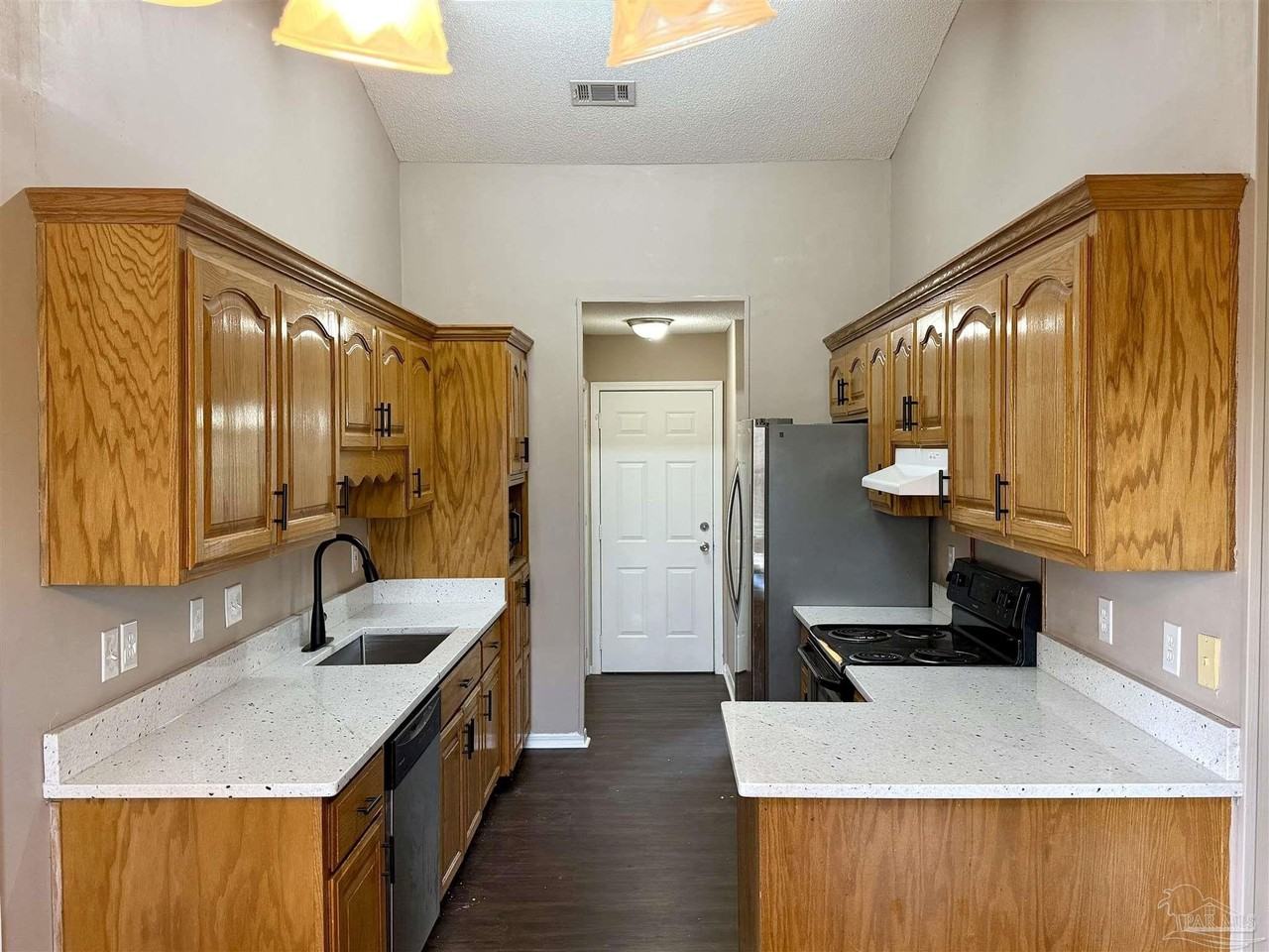 4316 Bayou Ridge Dr - Photo 3 of 29