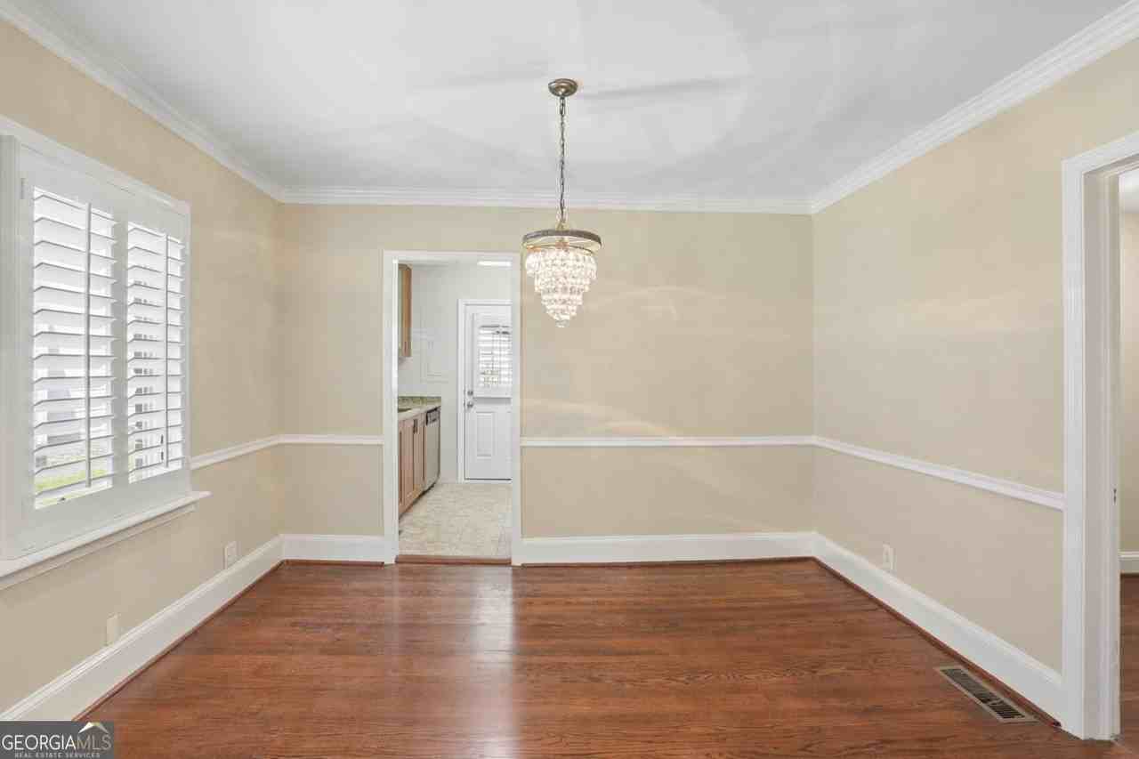 266 Midvale Dr Ne - Photo 7 of 27