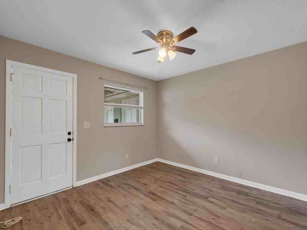 2036 19th St #3 - Photo 5 of 20