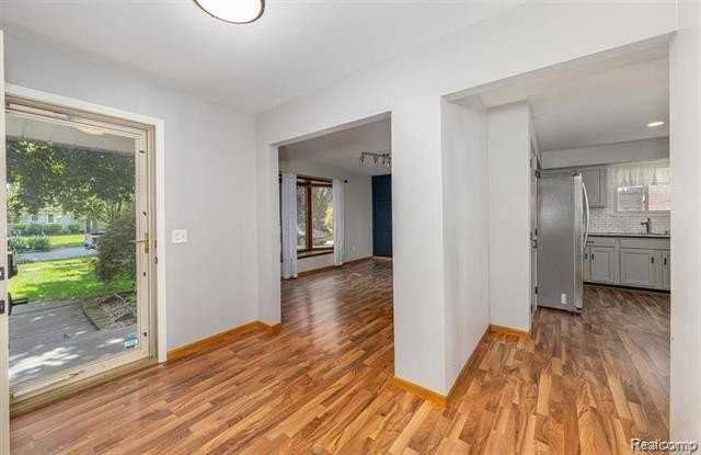 41415 Harvard Dr - Photo 2 of 27