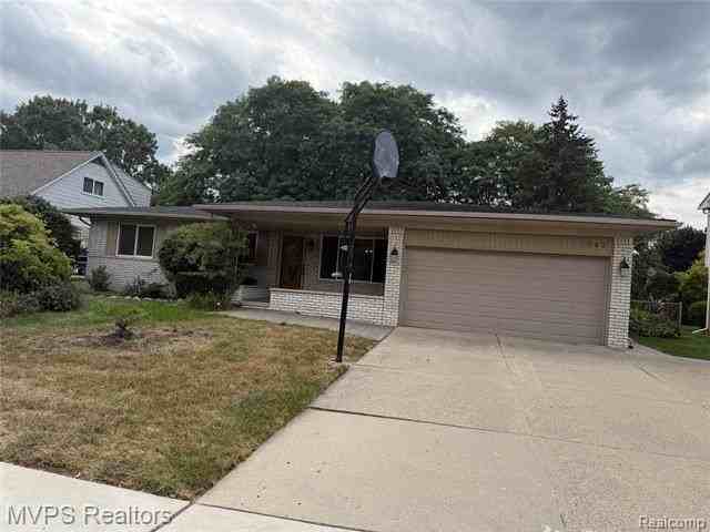 5043 Blair Dr - Photo 2 of 25