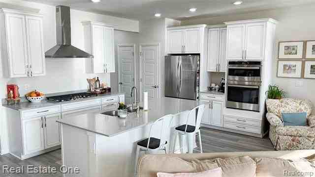 4932 Glenora Dr - Photo 6 of 32