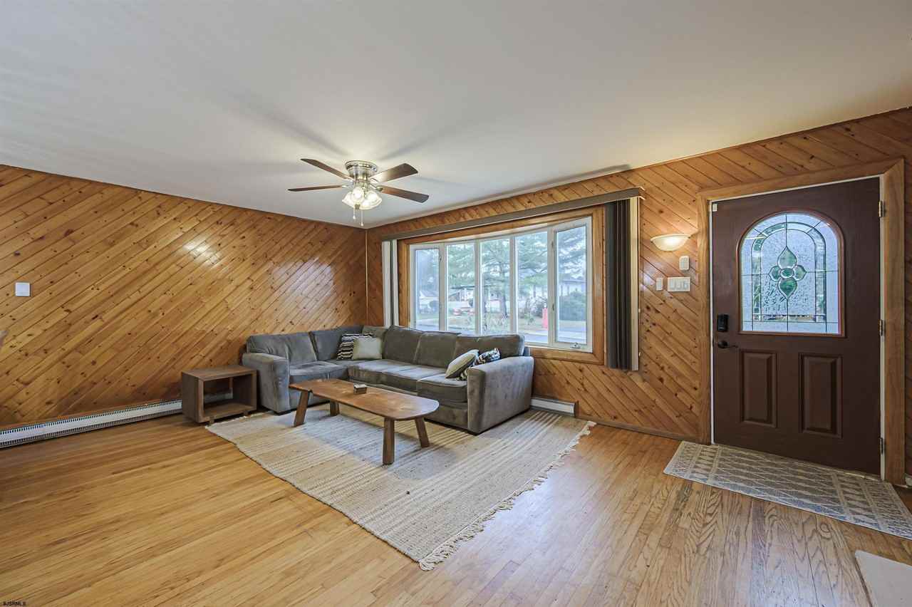48 W Bolton Ave - Photo 2 of 40