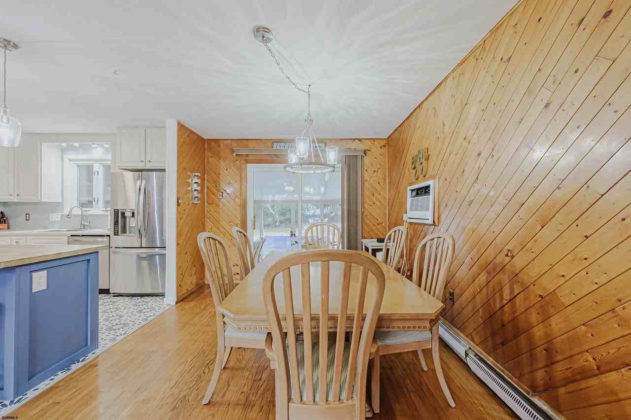 48 W Bolton Ave - Photo 6 of 40