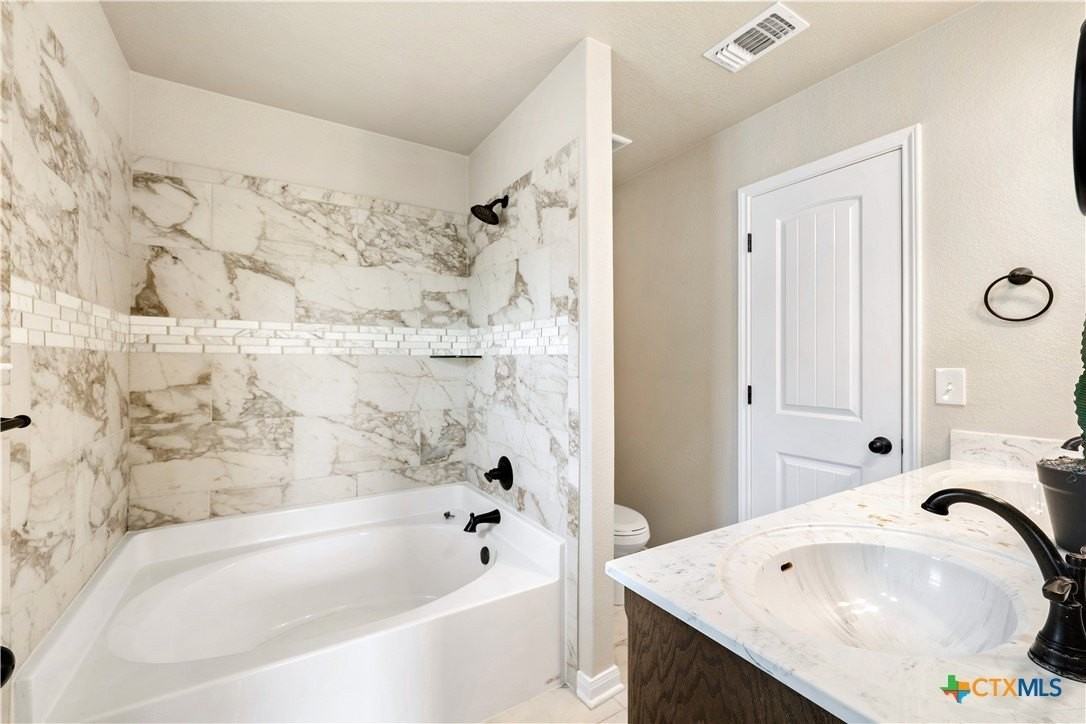 6005 Cactus Flower Ln - Photo 7 of 11