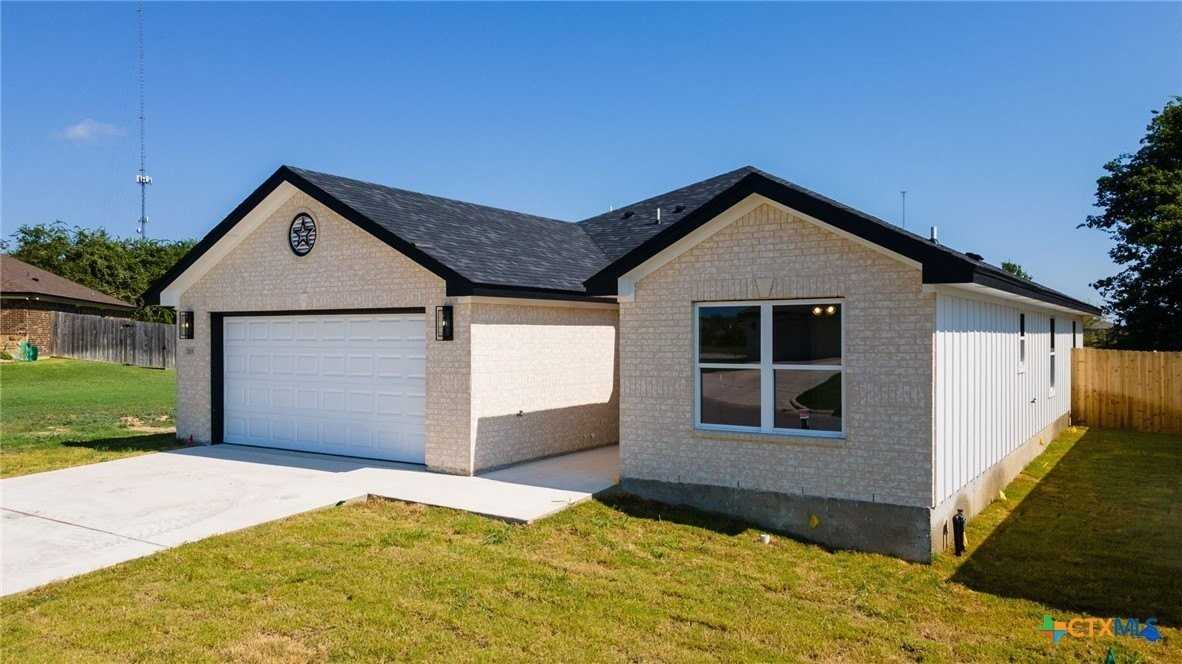 2115 Blackhawk Loop - Photo 2 of 26