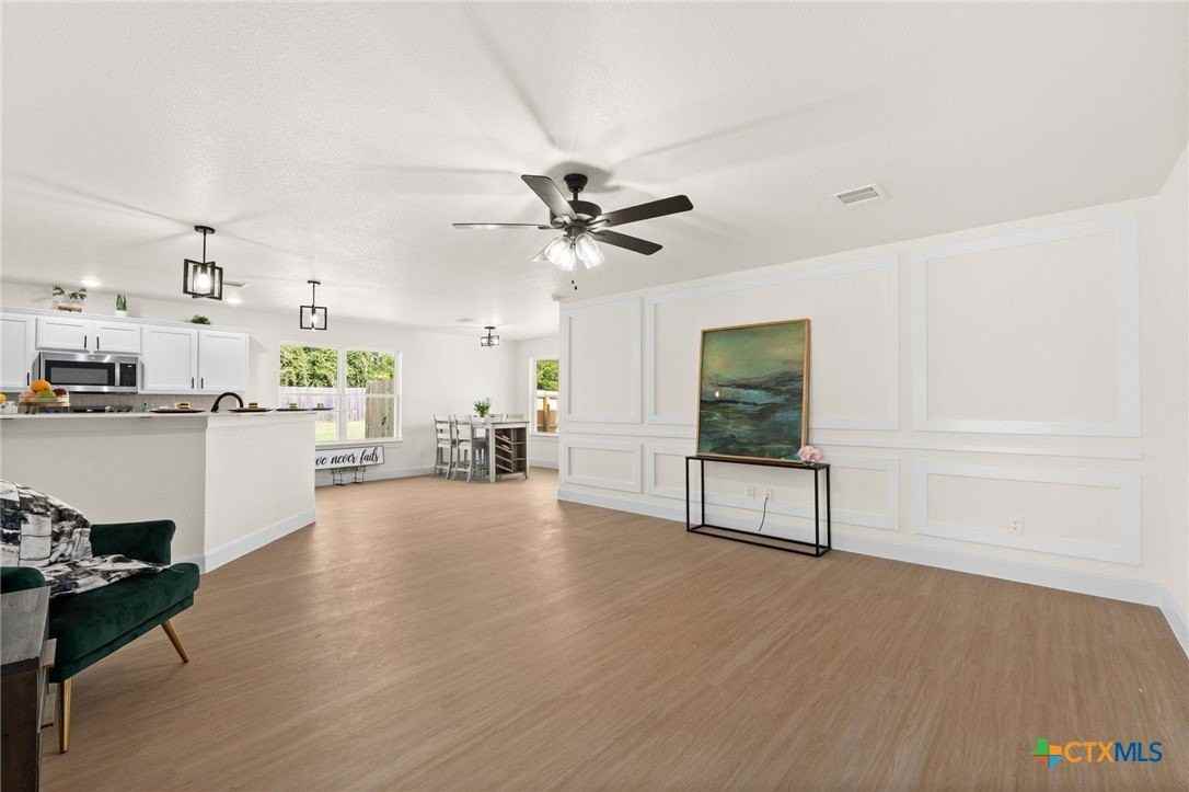 2115 Blackhawk Loop - Photo 4 of 26