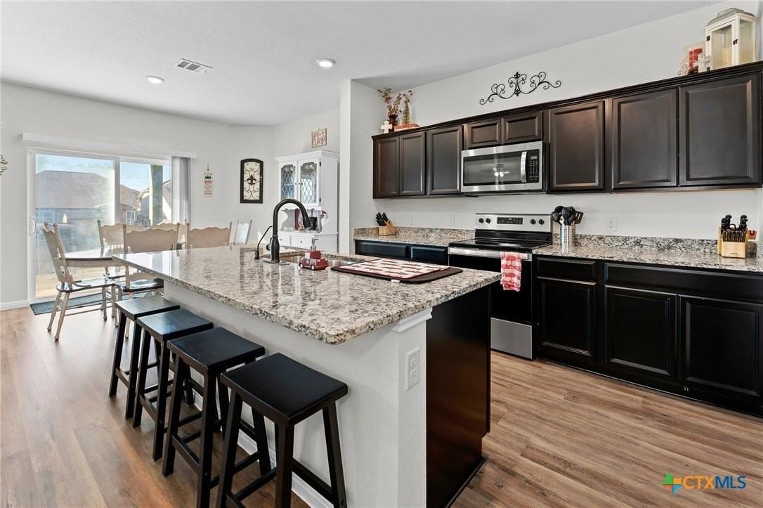 19328 Berringer Dr - Photo 4 of 15