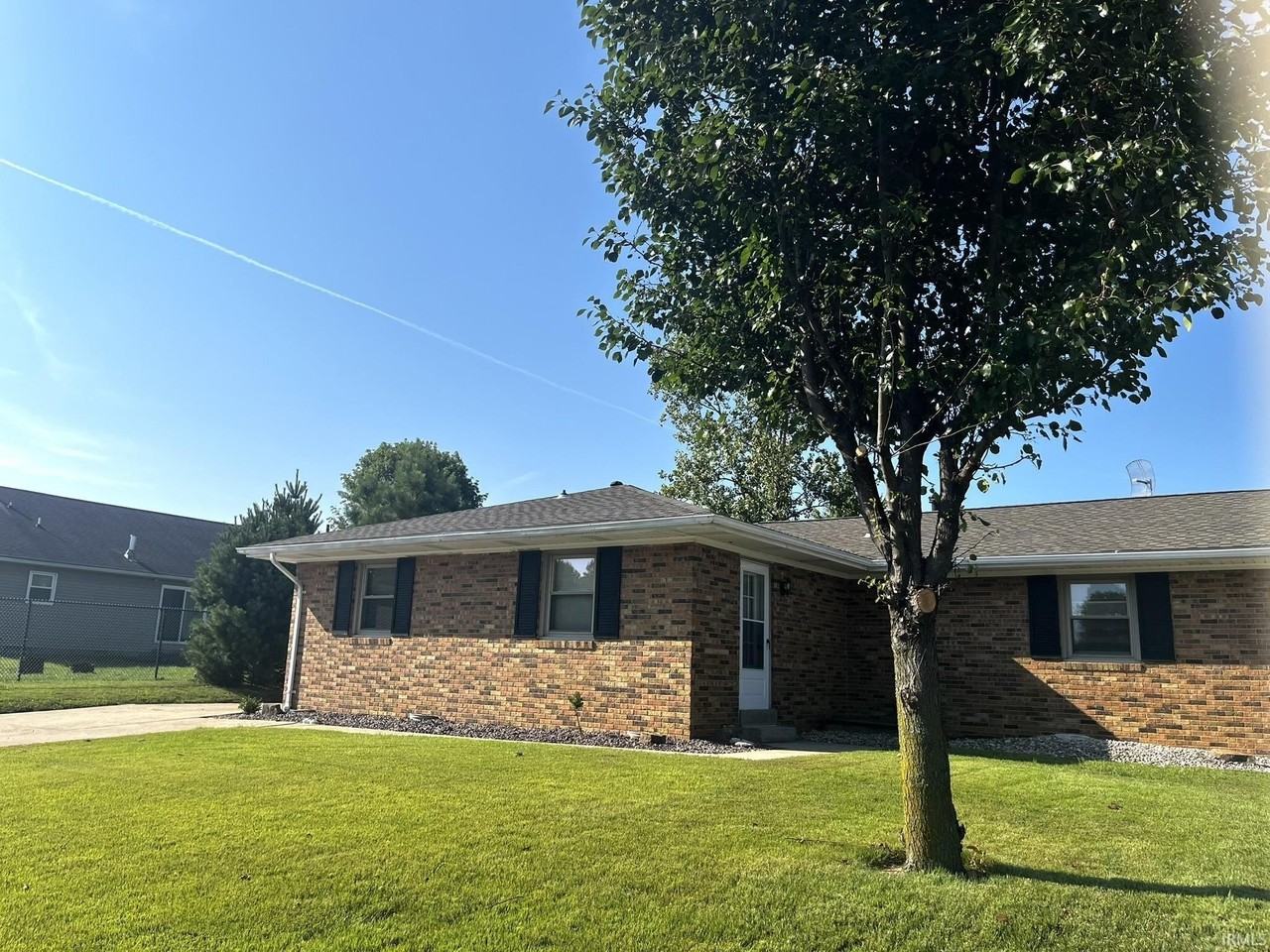 4933 Richmond Dr #A - Photo 2 of 22