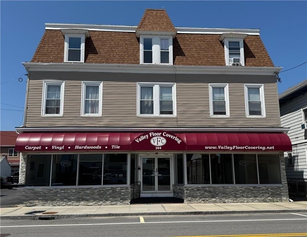 144 Broad St #4 - Photo 6 of 6