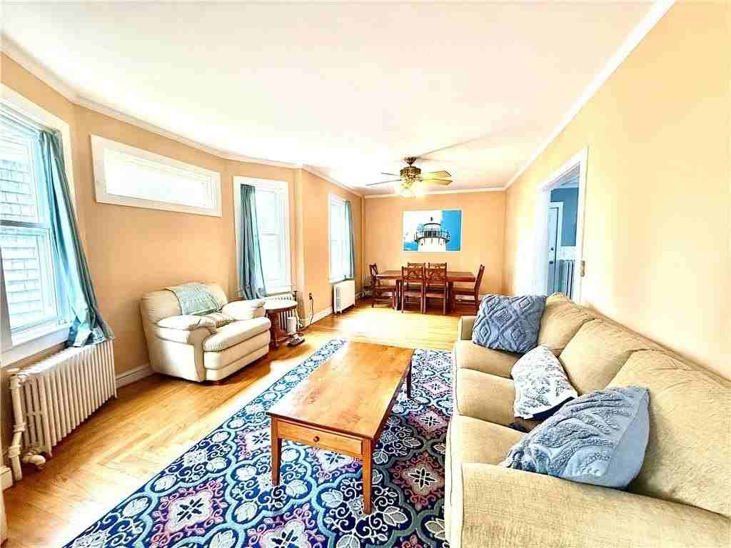 23 Potter St - Photo 2 of 22