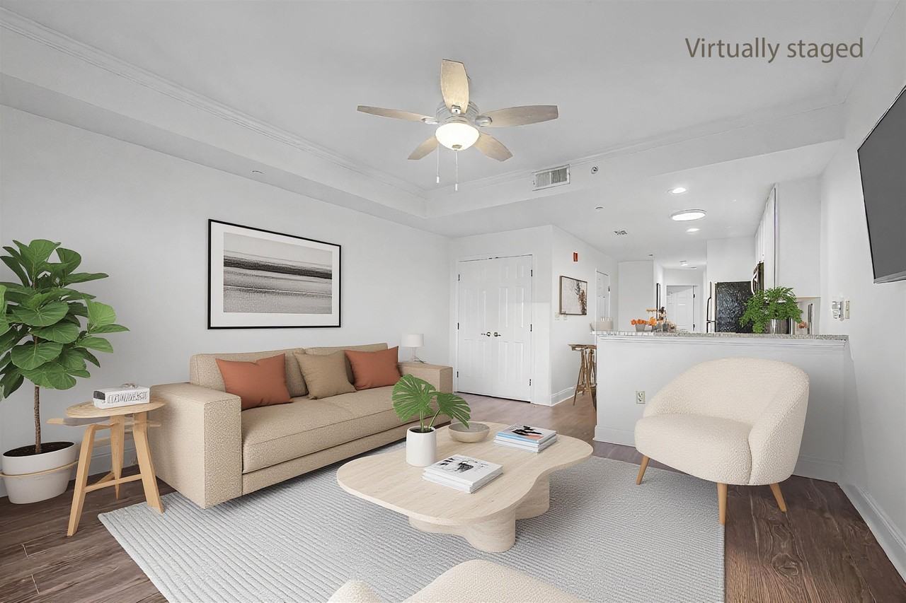 215 W College Unit 711 Avenue - Photo 3 of 30