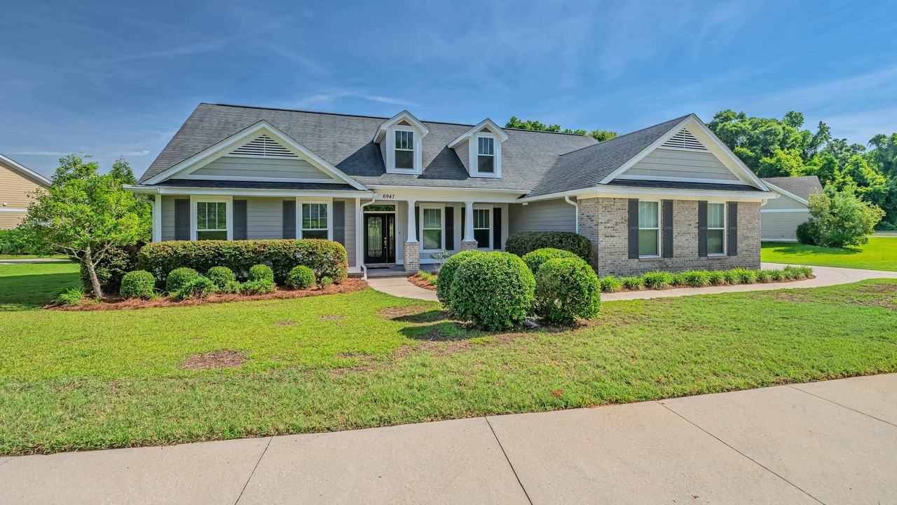 6947 Cortona Hills Way - Photo 3 of 34