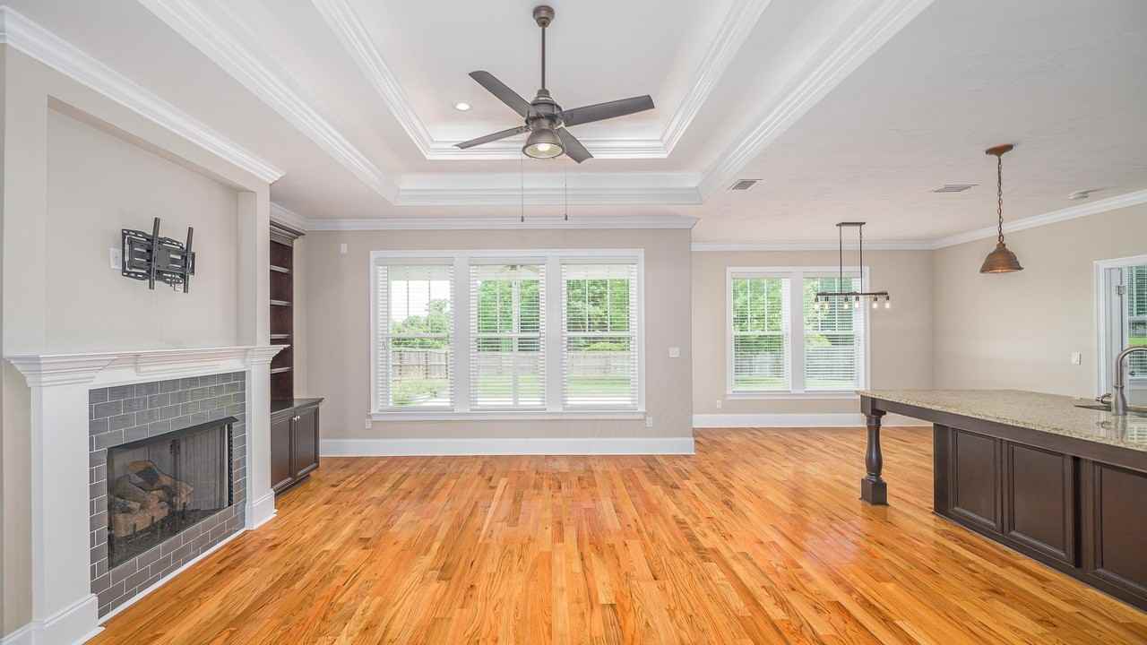 6947 Cortona Hills Way - Photo 5 of 34