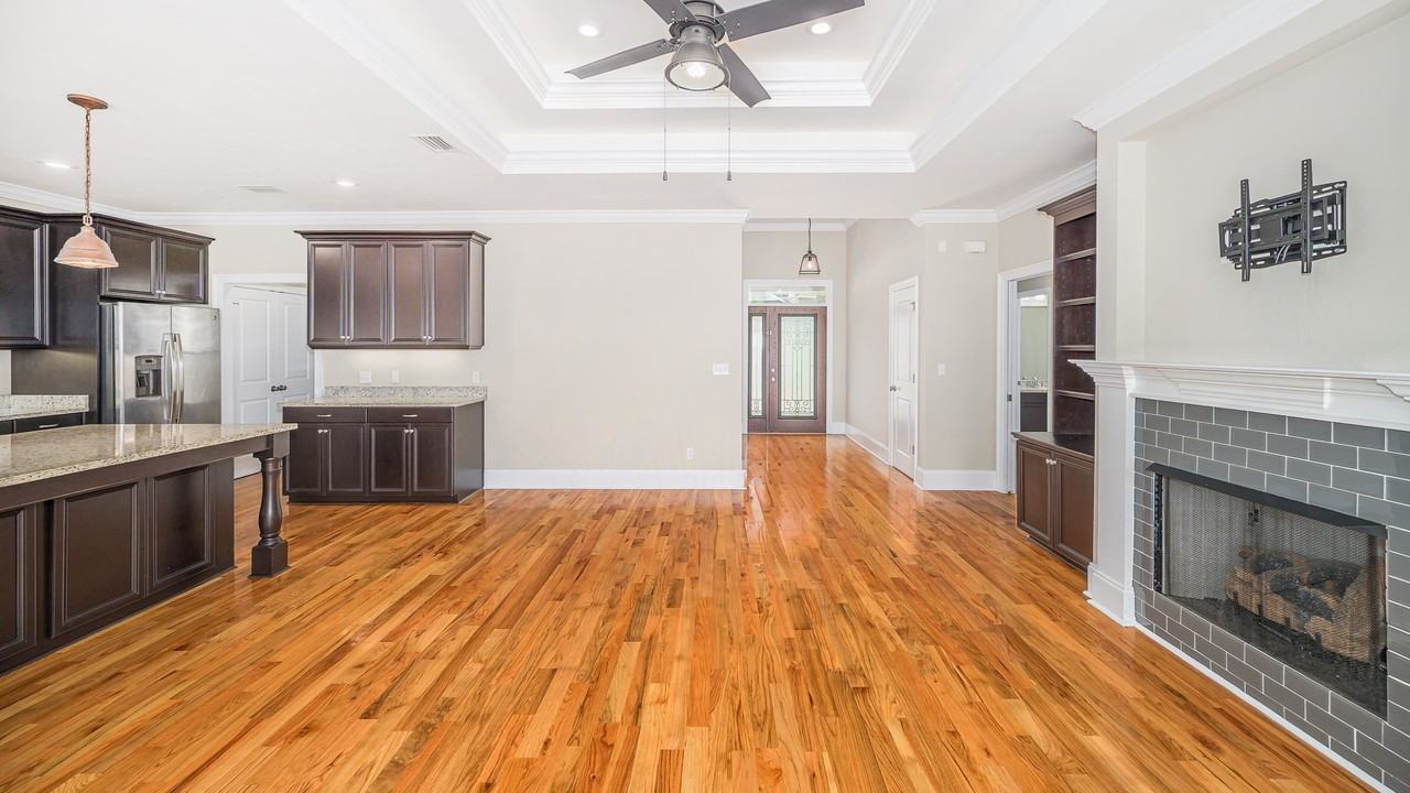 6947 Cortona Hills Way - Photo 7 of 34