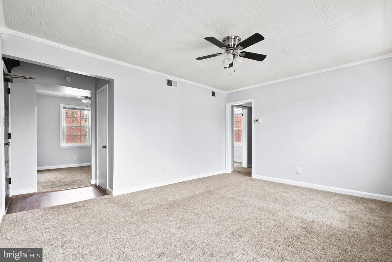 2124 Suitland Ter Se #202 - Photo 2 of 10