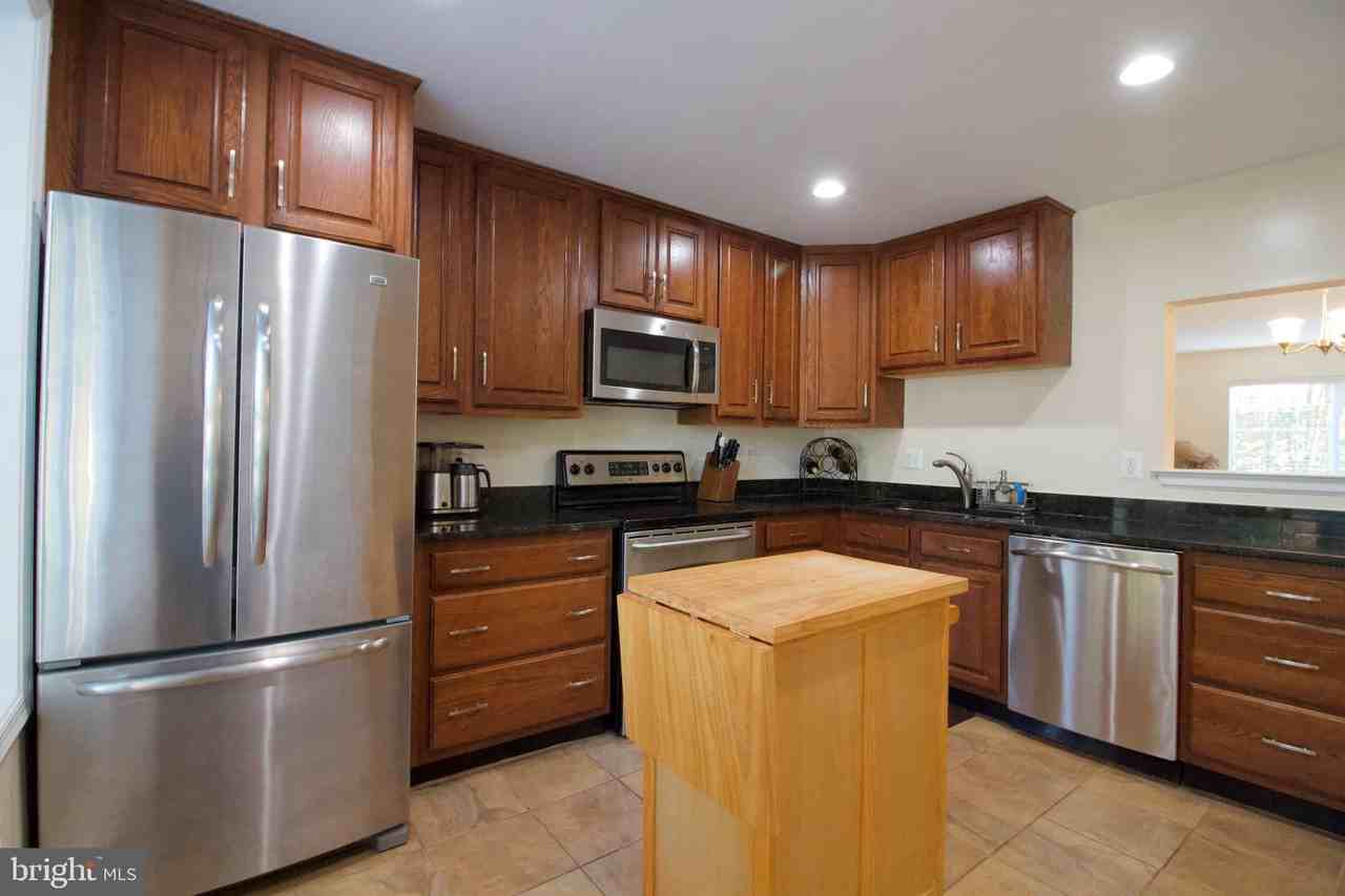 24 Marshs Victory Ct - Photo 5 of 21