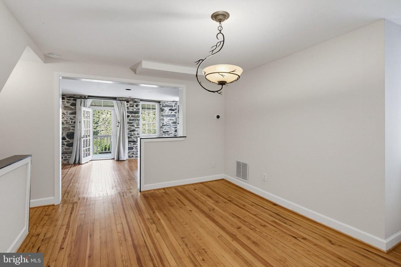 871 Oella Ave - Photo 7 of 34