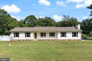 featured image of 1806 Lowery Rd